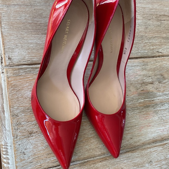 Stuart Weitzman heels . Size 6.5 - Picture 9 of 10